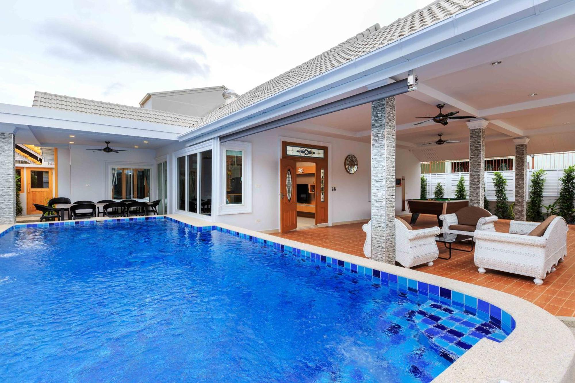 Pattaya Private Villa - Pool,Sauna,Snooker,Bbq Exterior photo