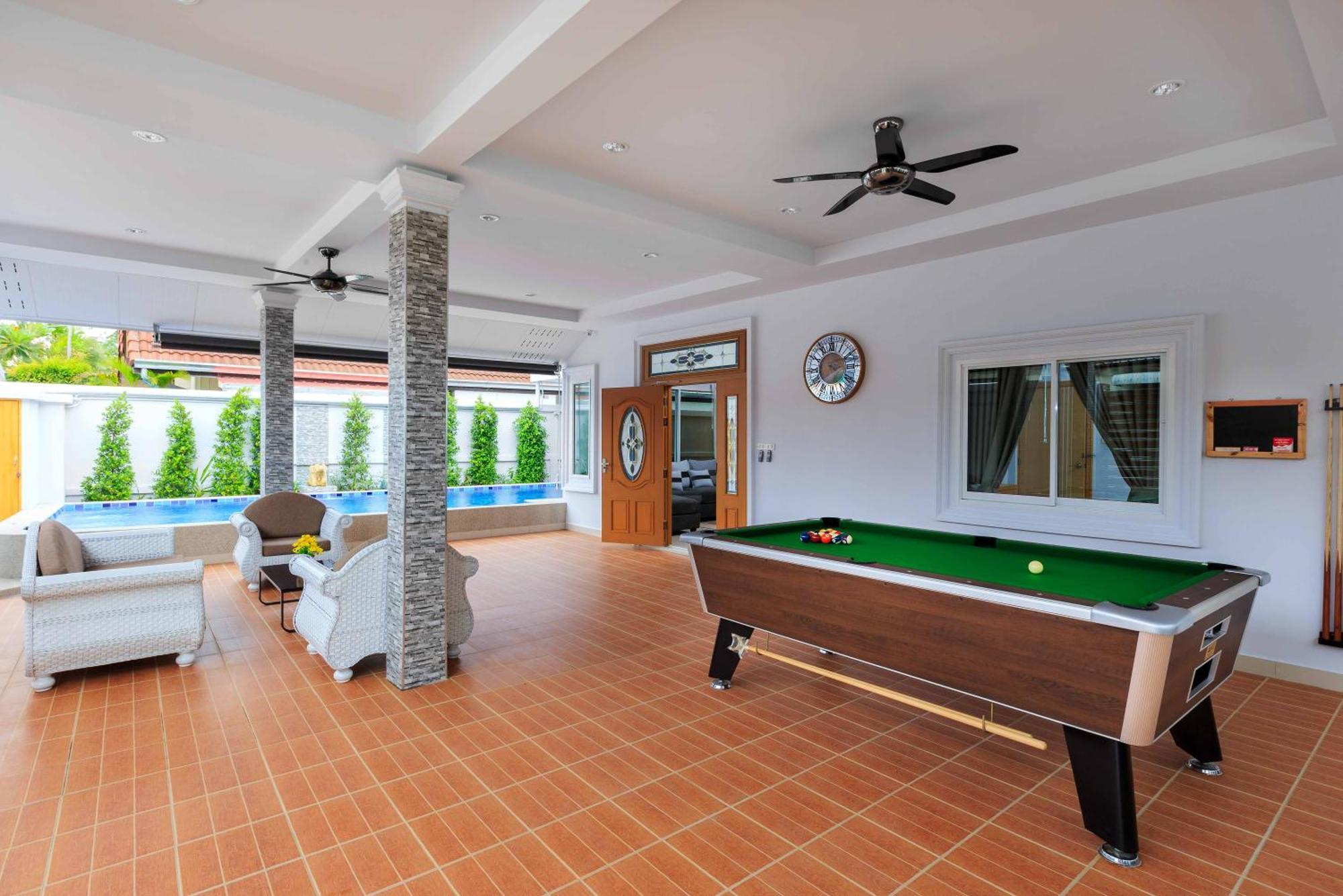 Pattaya Private Villa - Pool,Sauna,Snooker,Bbq Exterior photo