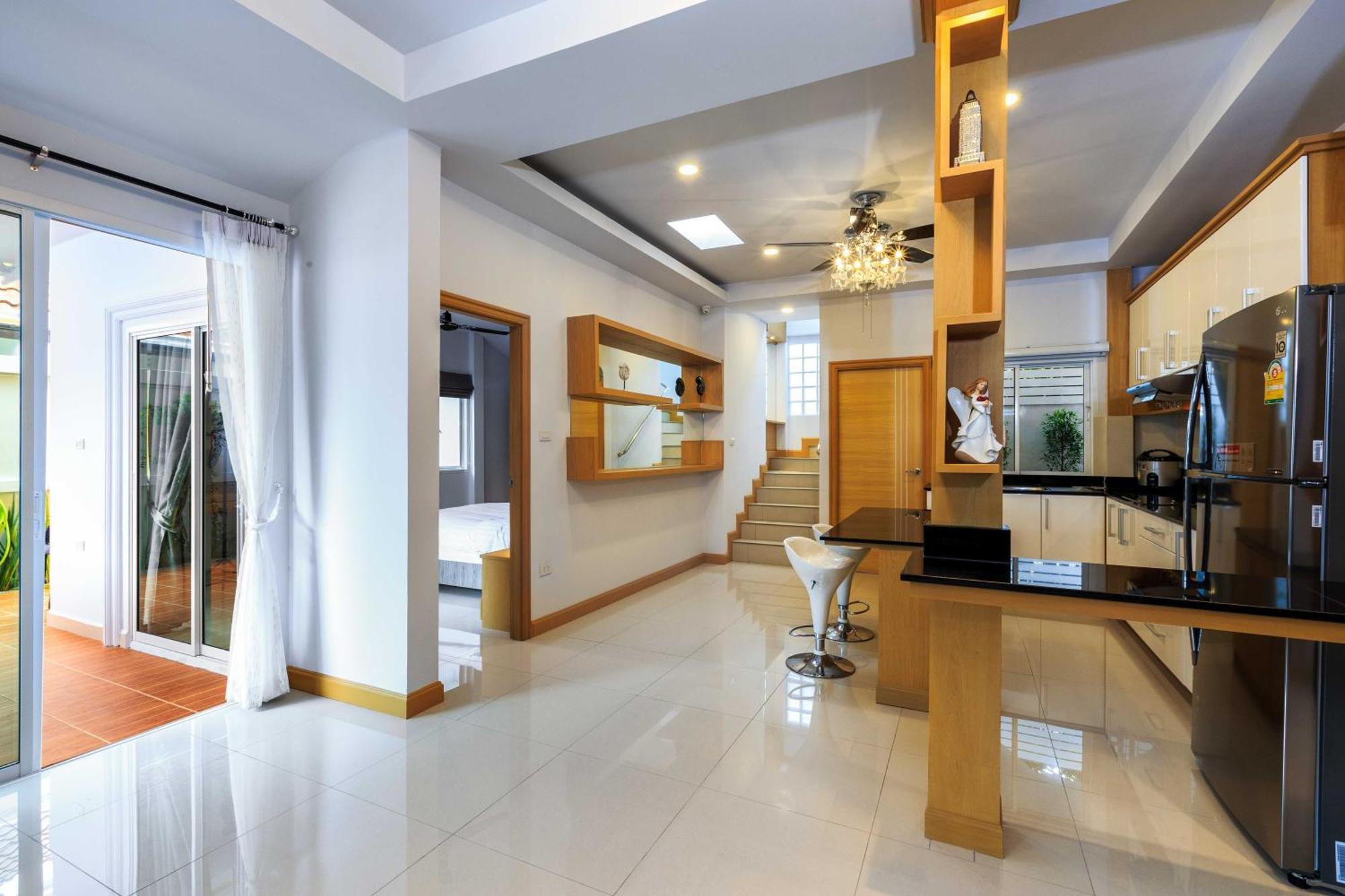 Pattaya Private Villa - Pool,Sauna,Snooker,Bbq Exterior photo